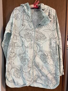 Columbia Women’s Size MED Little Fields Printed Long Jacket light blue adjustabl